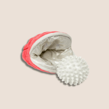 Load image into Gallery viewer, Tall Tails - Oyster with Pearl
